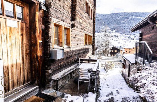 Fiesch Apartment | Discover the Cozy Charm of Heimeliges Walliserhaus