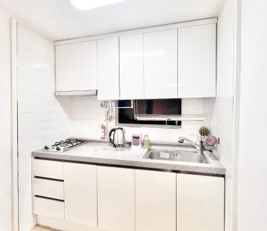 Mapo Villa | HeiStay-30sec from Hongdae SubwayStop-Elevator