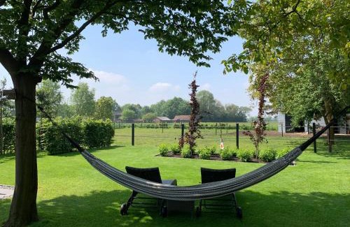 Heythuysen House | Oceanfront Bed & Breakfast Heitse with Stunning Views