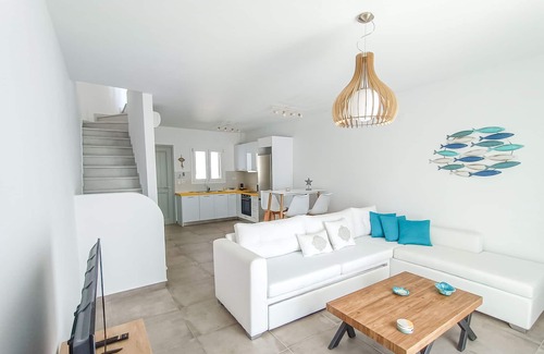 Kastraki Villa | Helen Villas: Breathtaking Oceanfront Retreats Await You
