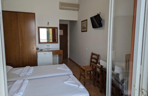 Mili Hotel | Explore Helen's Rooms: Oceanfront Retreat with Breakfast
