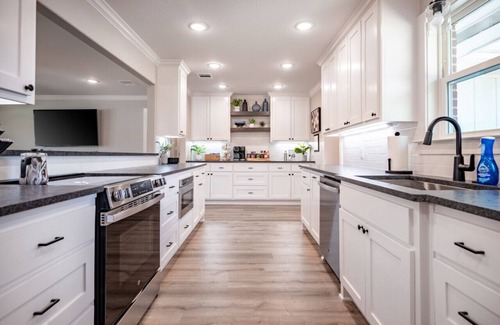 College Station House | Helena Haven: 4BR/3BA, Near Top Golf & Kyle Field
