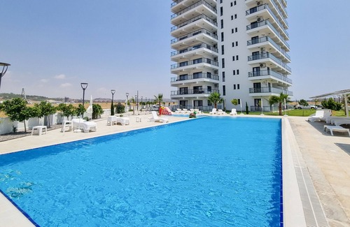 Gastria Apartment | Helena Pool 2-Bedroom Apartment in Caesar Blue Resort