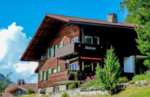 Wengen Apartment | Premium Helene Studio Christel - Pet Friendly with Spa!