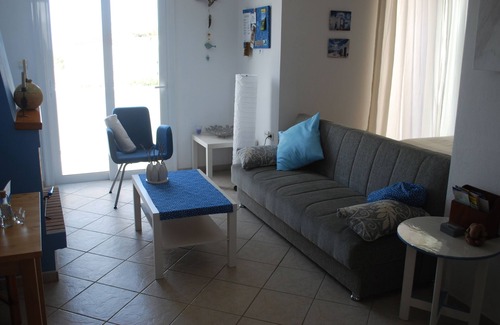 Monopari House | HELIOS. Hidden paradise.