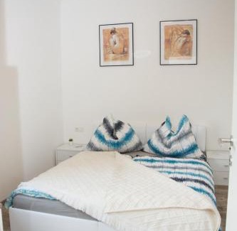 Kirchbach-Zerlach Apartment | Pet-Friendly Helis Gästezimmer with Exceptional 9/10 Rating