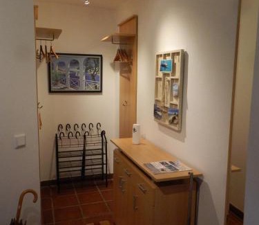Moehnesee Apartment | Spacious Helle 1Obergeschosswohnung with Family-Friendly Perks