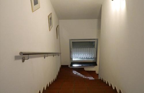 Moehnesee Apartment | Spacious Helle 1Obergeschosswohnung with Family-Friendly Perks
