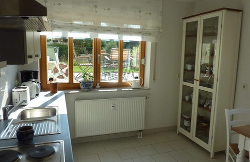 Eckersdorf Apartment | Cozy Einliegerwohnung Near Bayreuth with Free Wi-Fi