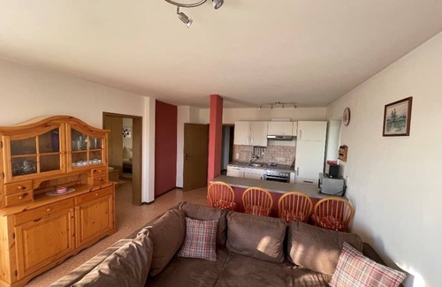 Seebarn Apartment | Bright Family Apartment for Four with Balcony and Kitchen