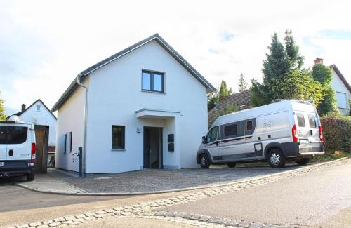 Aich Apartment | Helle Neubau-Dachgeschoss-Wohnung im grünen - Tolle Lage