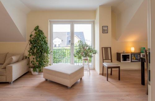 Dormagen Apartment | Elegant Non-Smoking Apartment Between Köln and Düsseldorf