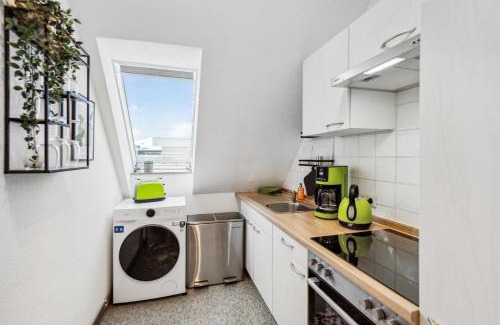 Cottbus Apartment | Helles & Charmantes Dachgeschossapartment in der Fußgängerzone