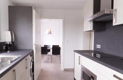 Wasseralfingen Apartment | Modern Apartment at Karlsplatz: Highly Rated & Family-Friendly