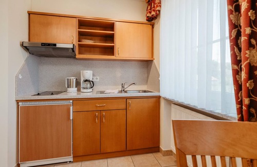 Wurding Apartment | Bright Two-Room Apartment with Balcony and Family Amenities