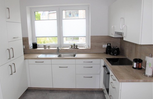 Dangast House | Experience Unmatched Oceanfront Hospitality at Haus Küstenwind