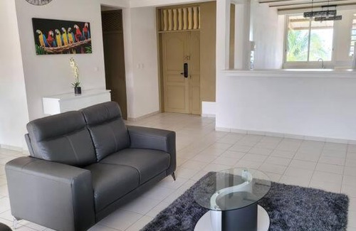 Cayenne Apartment | Discover Hello Guyane, F3 Nº 7 - Family-Friendly Escape