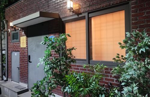 Jayang-dong Villa | Hello Stay & Hangang Park, 5 min walk from Konkuk University, Seongsu, Jayang Subway Stations & Licensed Accommodation