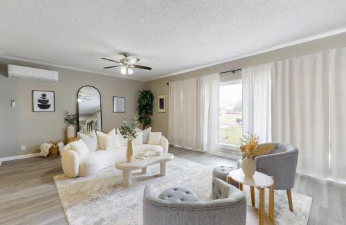 Del Mar House | Hello There