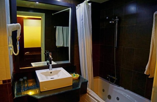 Yasmine Hotel | Hello Yasmine Hotel