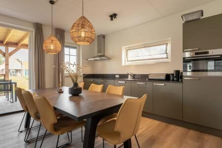 Ossenisse House | Discover Family-Friendly Fun at Hello Zeeland Knuitershoek 64
