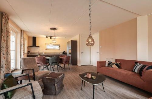Ossenisse House | Family-Friendly Holiday Homes in RP, Netherlands - 8.5 Rated
