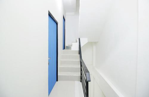 Kemang Hotel | Helloroom Mampang Jl Bank