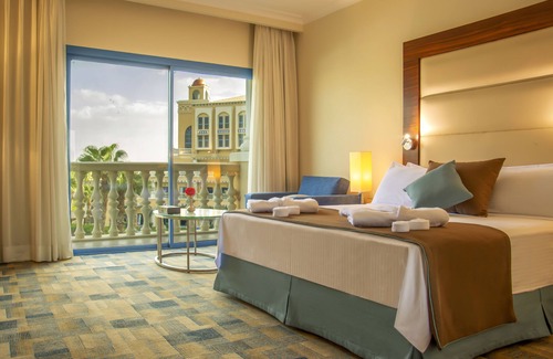 Dream Land Hotel | Discover Helnan Dreamland Hotel & Conference Center