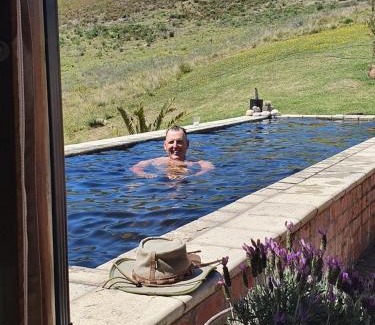 Kareedouw Ski Chalet | Charming Old Farmhouse Cottage: Guest Rated 9.6/10