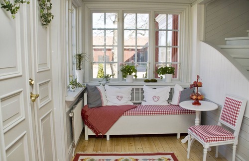 Vasteras Municipality Apartment | Discover Hem till Gården: Pet-Friendly Retreat with Spa
