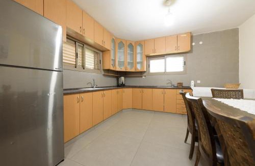 Shafir Villa | Family-Friendly Retreat at Hemdat Nefesh Eitan with Pool