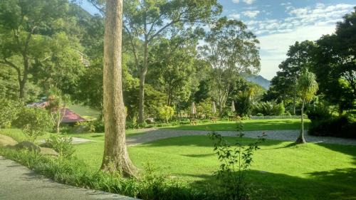 Nanzhuang House | Hemerocallis Country House: Family-Friendly Getaway