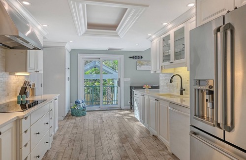 Bay Isle House | Hemingway House | Traditional Home with Private Pool & Oceanview