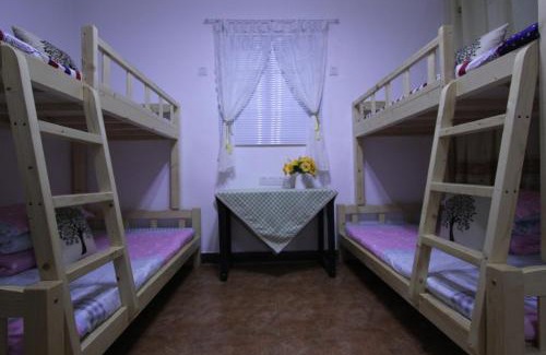 Fenghuang House | Hemu House: Guest Rated 9/10 with Pet-Friendly Amenities