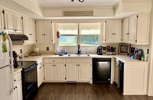 Hendersonville House | Inviting Hotel in Hendersonville, TN Near Nashville