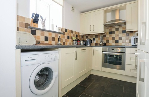 Caernarfon Cottage | HENDRE: Family-Friendly Holiday Cottage in Pontllyfni