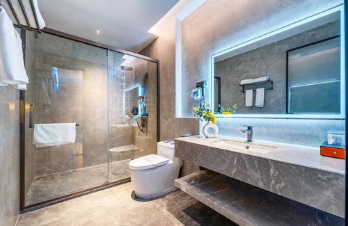 Baiyun Hotel | Henghe Selected S Design Hotel - flagship store of Guangzhou Baiyun Railway Station International Convention Center