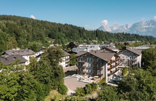 Kitzbuehel Hotel | Relax at HENRI Country House Kitzbühel with Pool & Spa