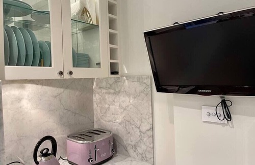 Double Bay Apartment | Henrietta's Gem: Family-Friendly 3-Bedroom Retreat