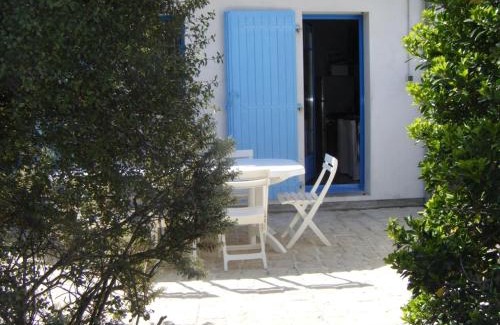 La Bree-les-Bains House | Henriette: A Family-Friendly Villa Steps from Beach & Market