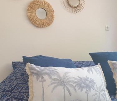 Plein Sud Apartment | Comfortable Henriville Studio n °1 - Guest Rated 7.8/10