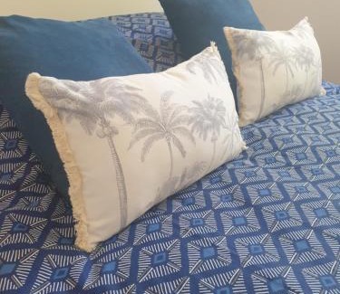 Plein Sud Apartment | Comfortable Henriville Studio n °1 - Guest Rated 7.8/10