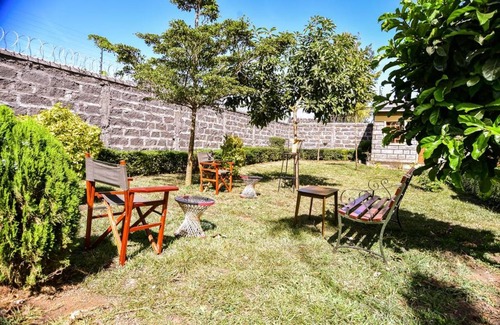 Nakuru Industrial Zone House | Discover Henry's Haven: Family-Friendly with a Hot Tub