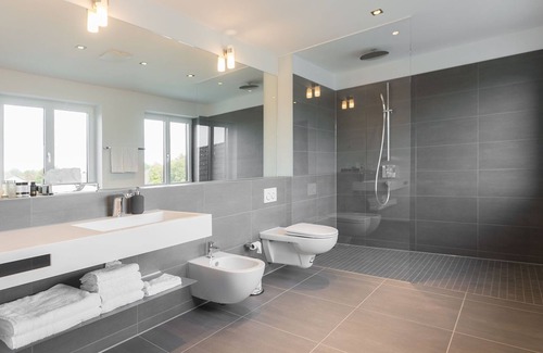 Randerath Hotel | Unforgettable Stay at Hensens Residenz - Rated 10/10!