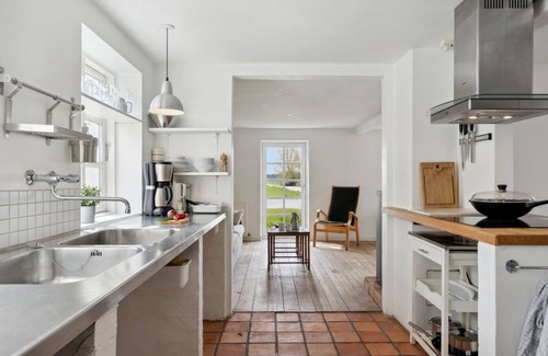 Ebeltoft House | Hera: Coastal Retreat with Spa and Ocean View Amenities