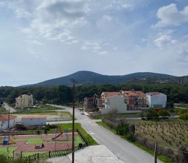 Ireon Apartment | Hera Loft: Family-Friendly Retreat with Perfect 10 Reviews