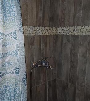 Old Town Apartment | Inviting Hera Studios: Pet-Friendly Stay with Hot Tub