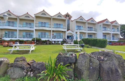 Hallim House | Relaxing Retreat at Herb in Pension: Family-Friendly Stay