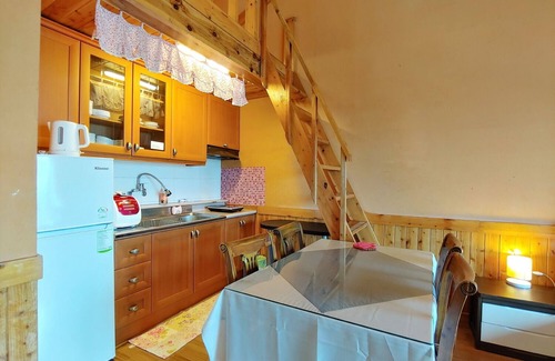 Hallim House | Herb In Recreational Pension: Family-Friendly Retreat