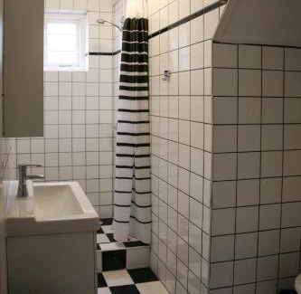 Uffelte Apartment | Comfortable Stay at Herberg de Roskam with Breakfast & Dining